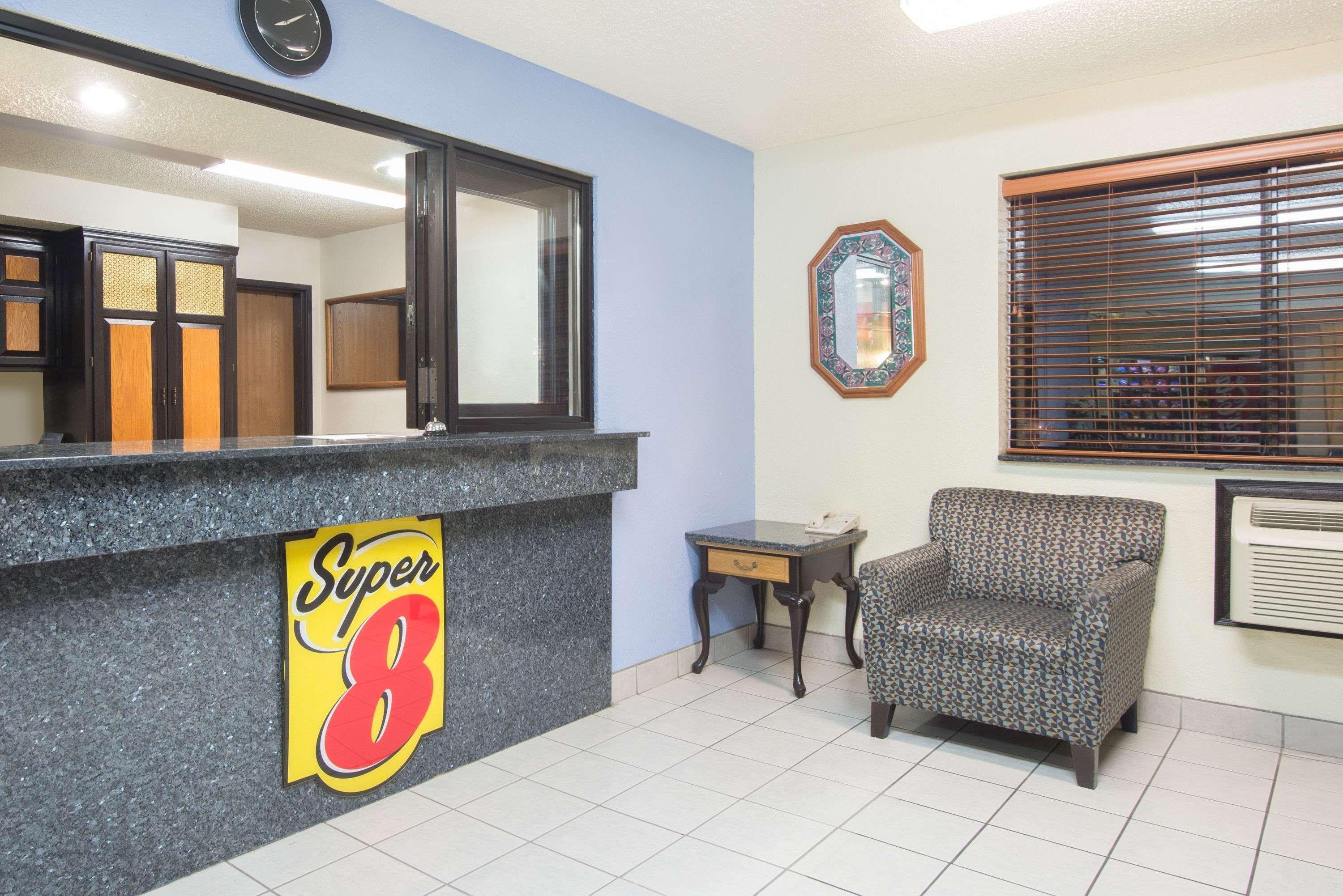 מלון Super 8 By Wyndham ניו קאסל מראה חיצוני תמונה